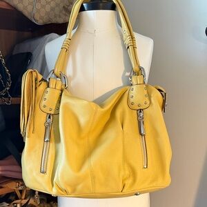 Butter Yellow Leather B Makowsky Shoulder Bag